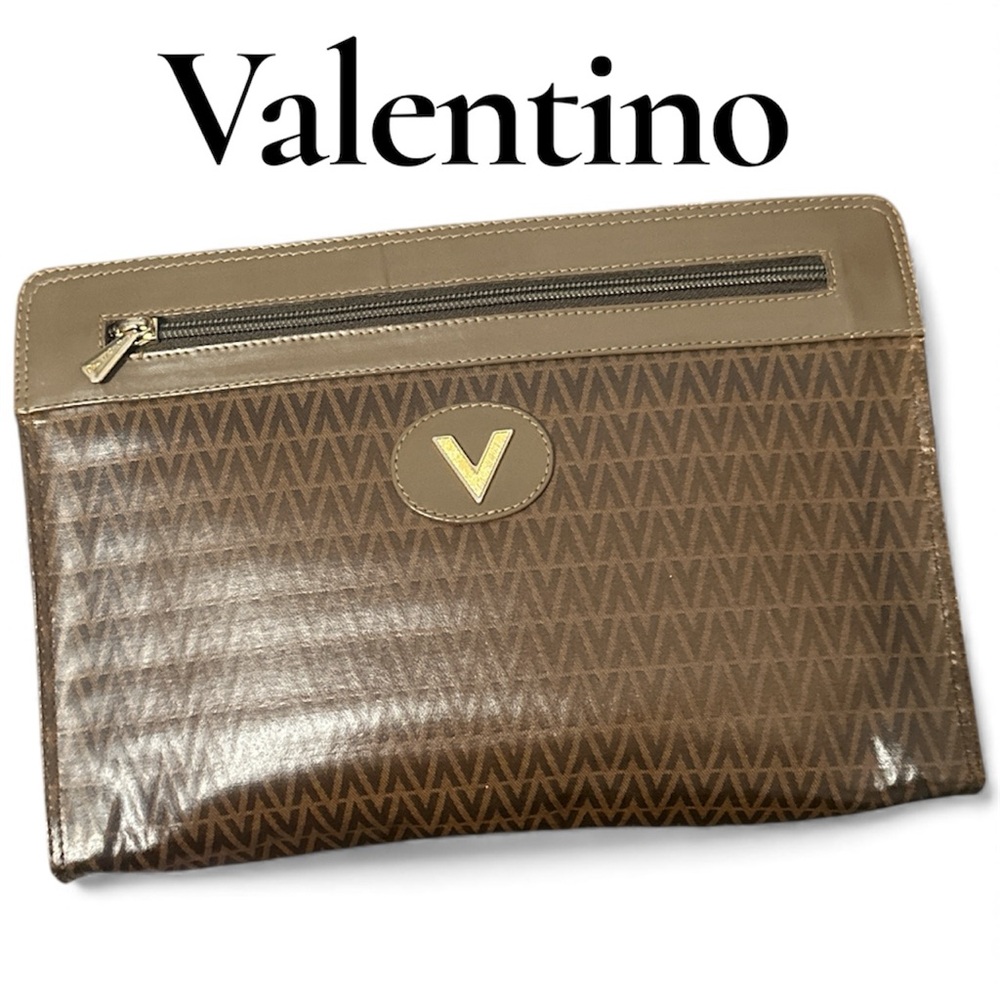 MARIO VALENTINO Sig Monogram Vtg Leather Clutch.EUC